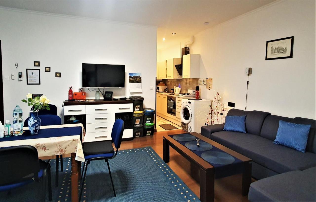 Gaj Apartment - Air Condition, Free Parking كراكوفيا المظهر الخارجي الصورة