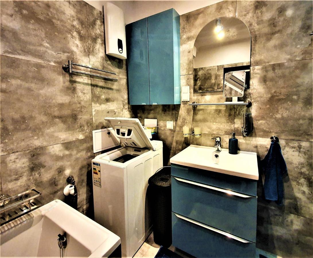 Gaj Apartment - Air Condition, Free Parking كراكوفيا المظهر الخارجي الصورة