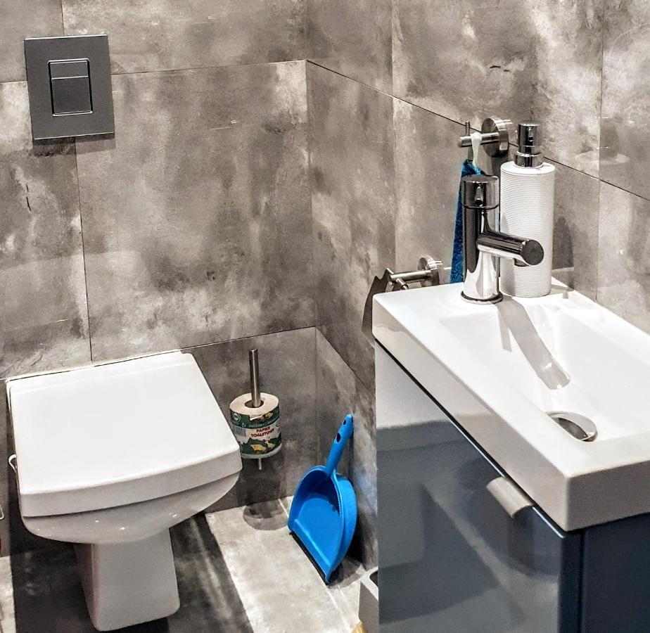 Gaj Apartment - Air Condition, Free Parking كراكوفيا المظهر الخارجي الصورة