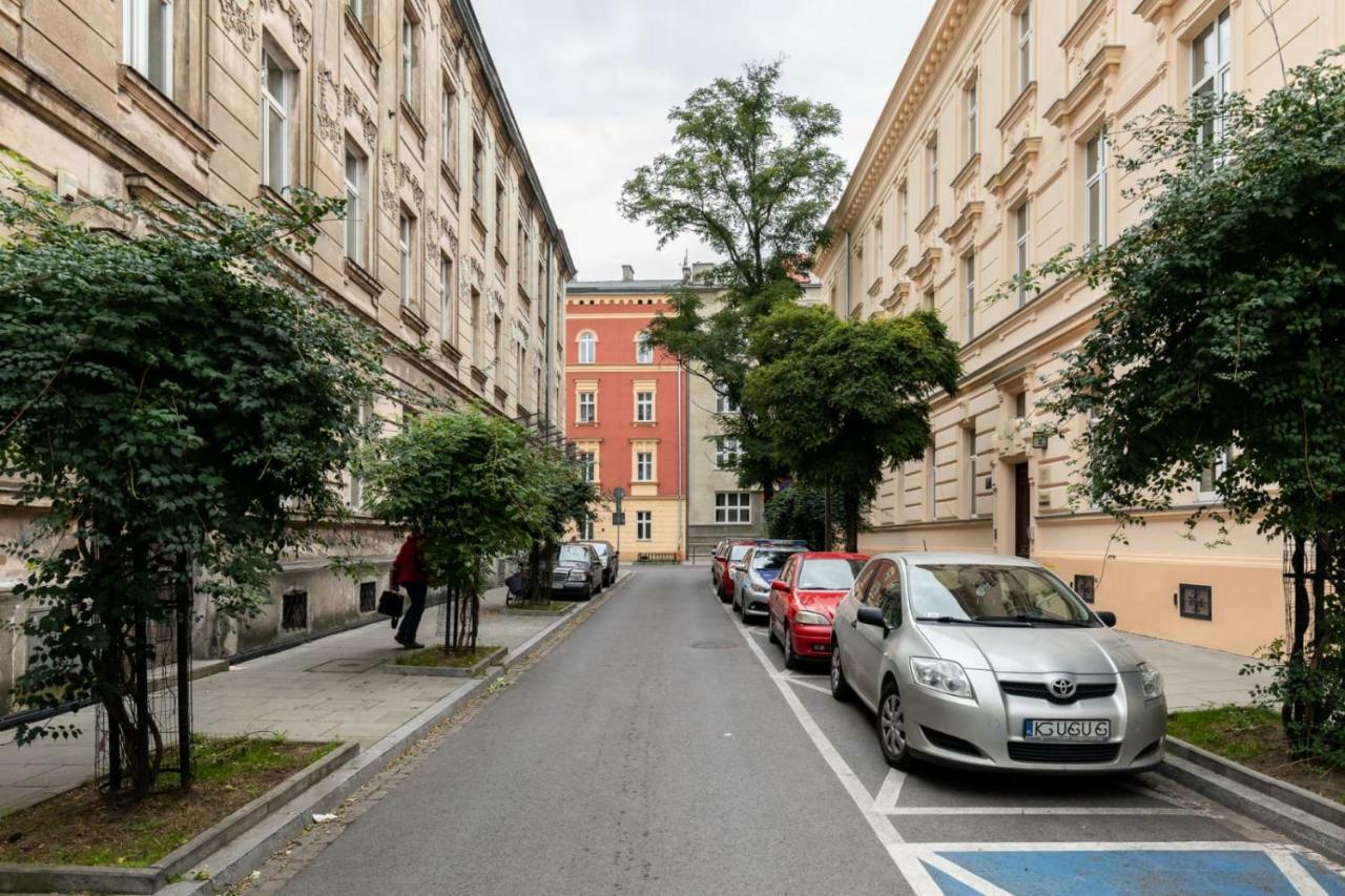 Gaj Apartment - Air Condition, Free Parking كراكوفيا المظهر الخارجي الصورة